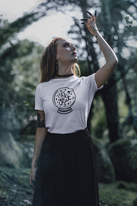 Graphic Tee - I See A Slut - Unisex Heavy Cotton